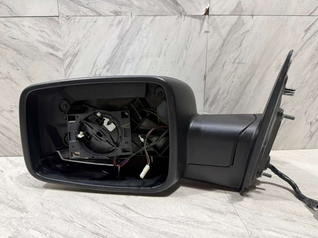 2013 2018 DODGE RAM 1500 SIDE MIRROR ASSEMBLY OEM LH LEFT DRIVER