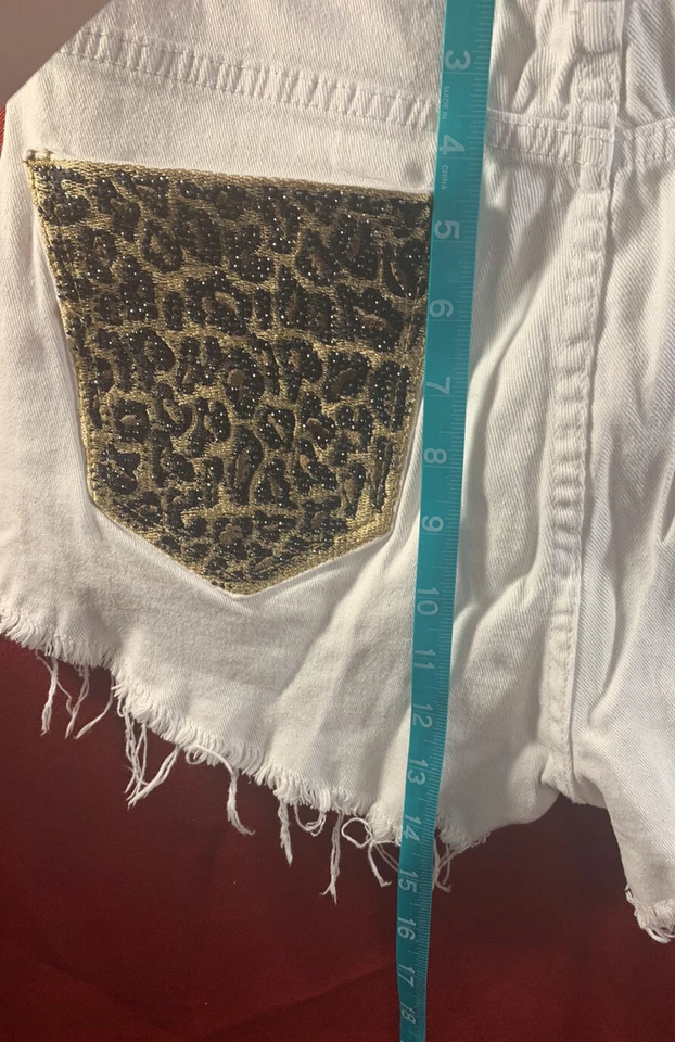 Pantalones Cortos de Jean Nicki Minaj Blancos Sólidos Estampado de Guepardo Corte Informal Denim Tiro Alto Foto 4 de 4