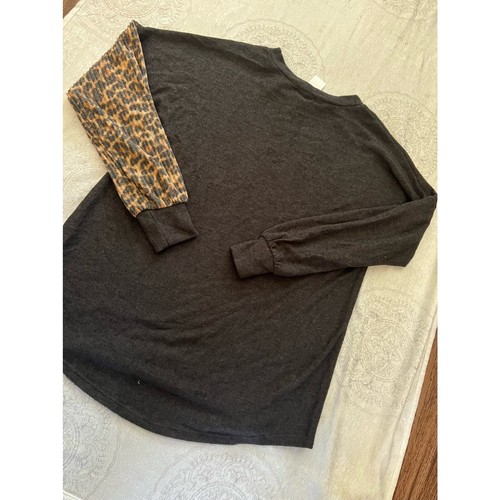 LTX Sportswear Pullover Sweater - Picture 6 of 6