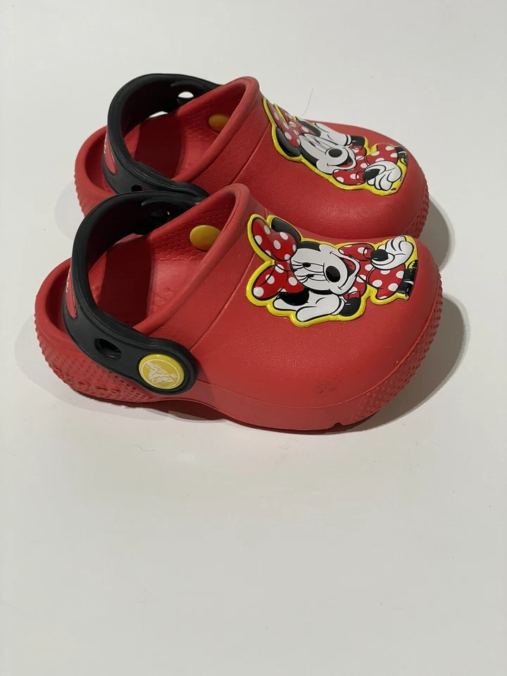 Crocs Disney Minnie Mouse Fun Lab Red Children’s Size 4 Adorable - Image 3 of 4