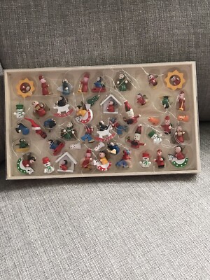 Set 45 Vintage Mini Holz Weihnachtsschmuck Engel Heiligen Glocken