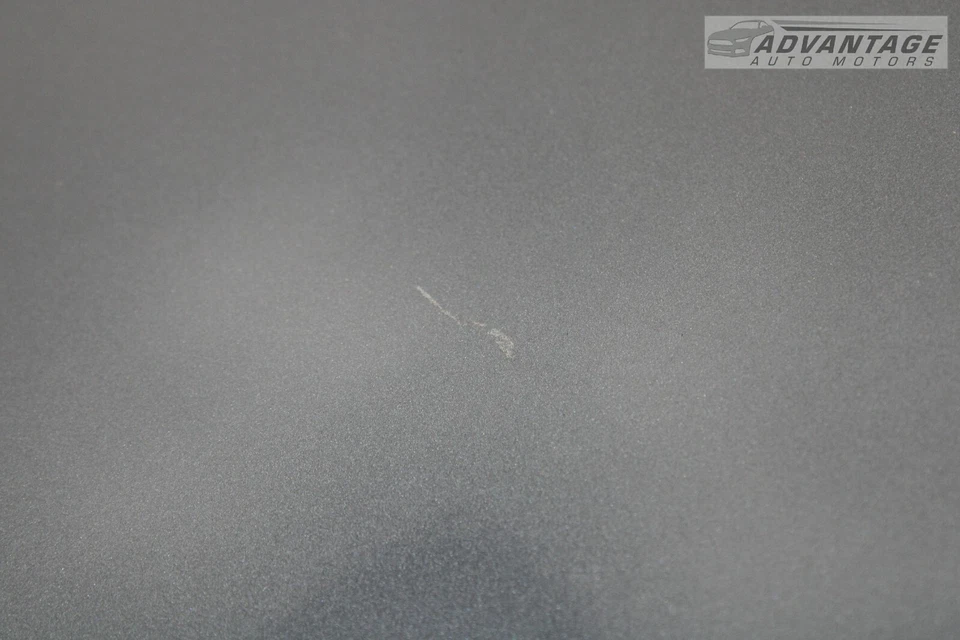 2013-2017 VOLKSWAGEN CC 2.0L TAMPA TRASEIRA PORTA-MALAS PAINEL TAMPA TAMPA TRASEIRA CINZA FABRICANTE DE EQUIPAMENTO ORIGINAL - Imagem 4 de 4