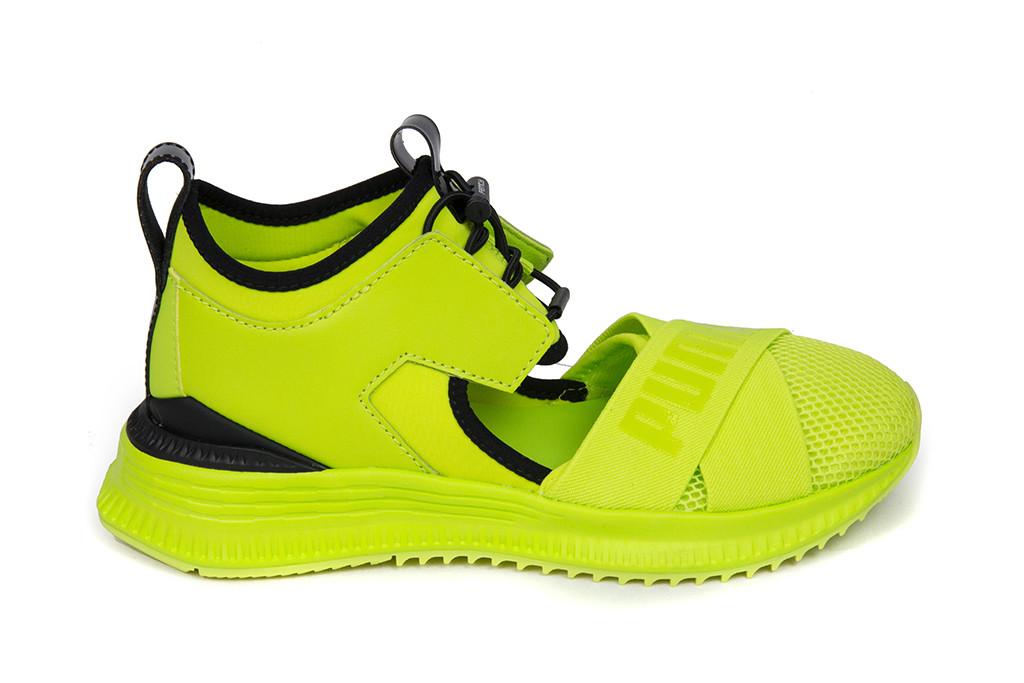 Puma x Fenty by Rihanna Women's Avid in Limepunch/Puma Black 367683-03 BNIB Puma x Fenty by Rihanna Women's Avid in Limepunch/Puma Black 367683-03 BNIB