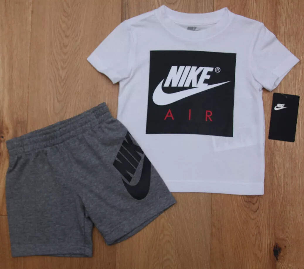 Nike Baby Boy 2 Piece Shirt Shorts Set White Black Gray