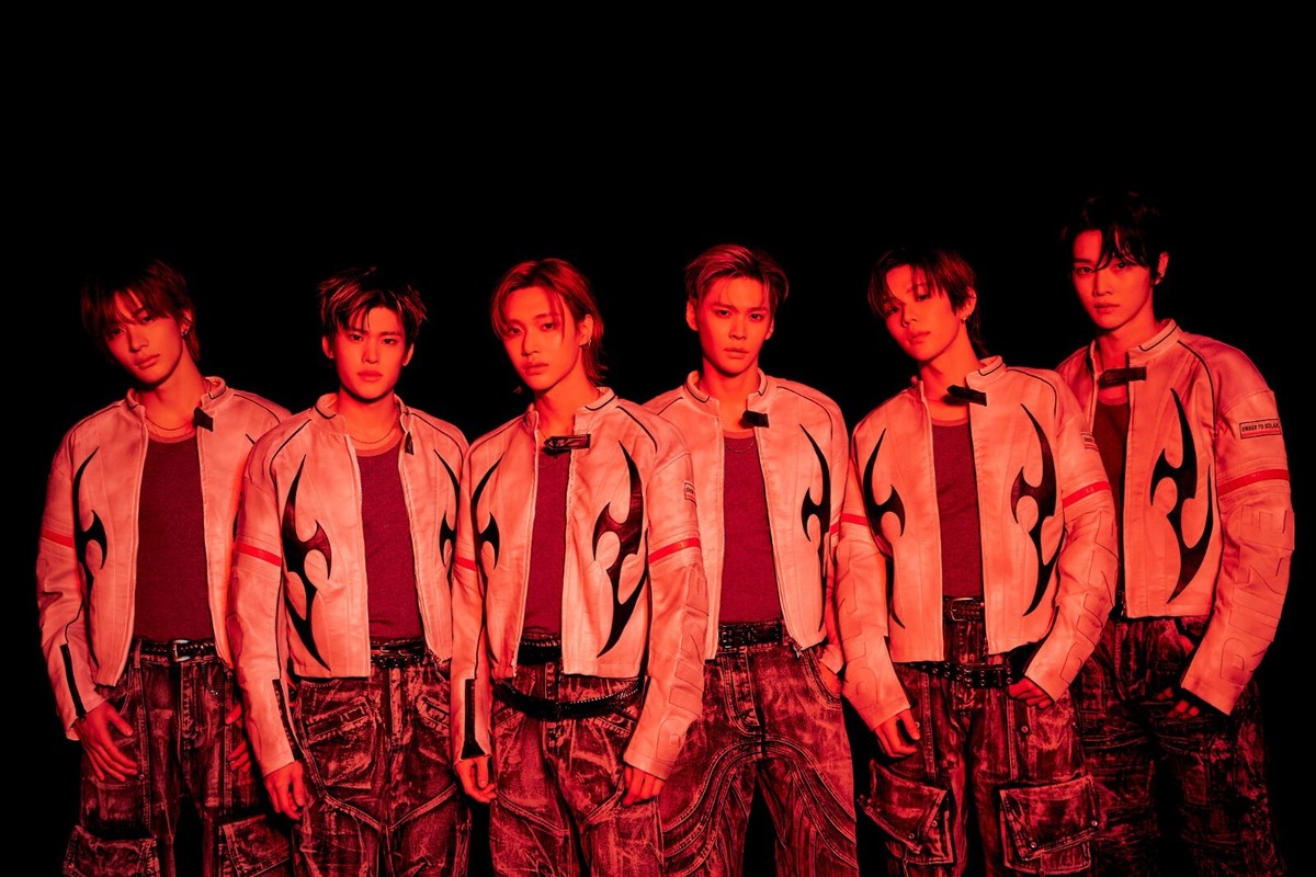 K-POP RIIZE 1st Album ODYSSEY PACKAGE UNIVERSE Ver. CD+P.Book+P