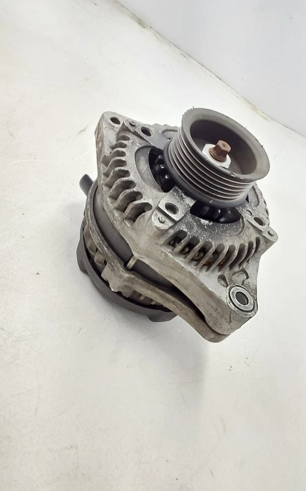Alternador Honda Odyssey 2008 OEM 9464219-592 Foto 4 de 4