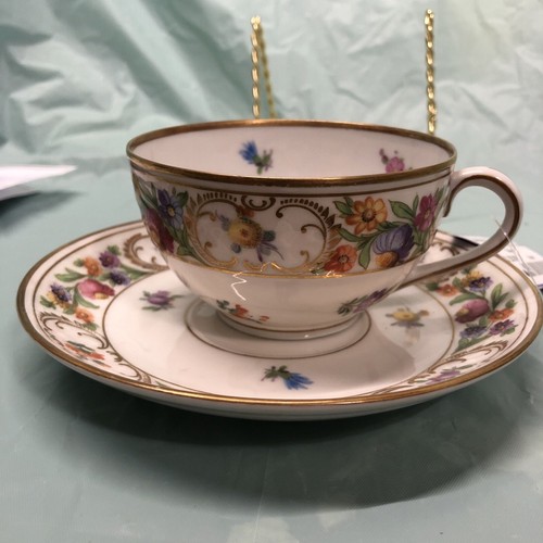 Tazza da tè floreale e piattino Bavaria Schumann Arzberg Empress linea Dresda Germania - Foto 3 di 5