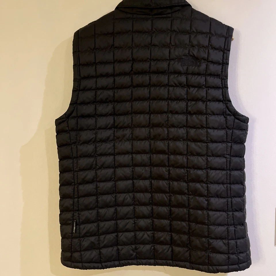 Chaleco de invierno The North Face ThermoBall ECO para hombre talla L  Foto 4 de 4