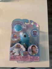 Fingerlings Dolphin Blue Baby New In Box Toy