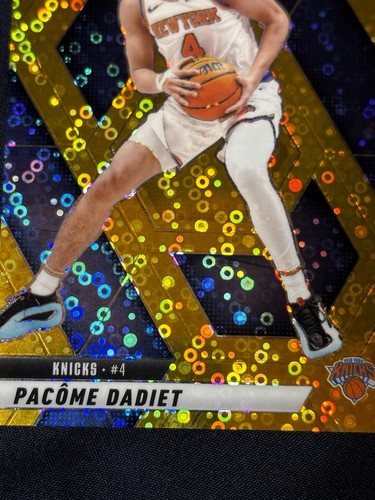 Camiseta deportiva Pacome Dadiet 2024-25 Panini Mosaic #203 número discoteca dorada/10 - Imagen 3 de 3