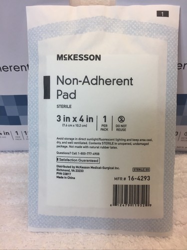 Lot of 2 Boxes (100 per box) McKesson Non-Adherent Dressing 16-4293 (2789) - Picture 2 of 2