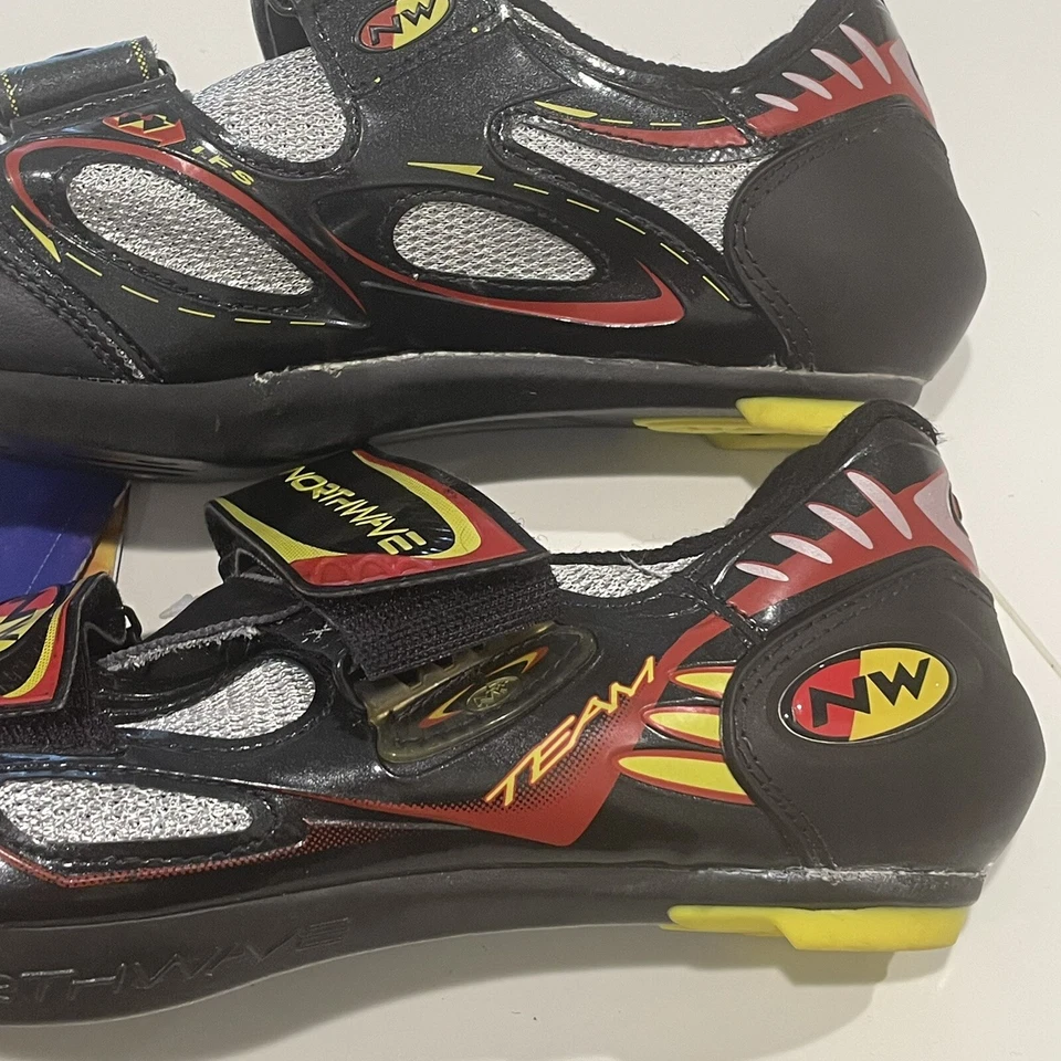 复古 Northwave Road Team 未使用 男式 FR 41 美国 8.5 厘米 27 骑行鞋 意大利 — 第 2/4 张图片