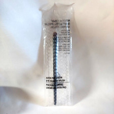 AVON PRO CREAM EYESHADOW BRUSH NEW SEALED