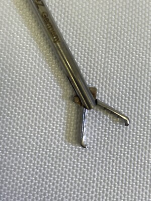 Karl Storz 27090M 3.5mm x 33cm Double Action Alligator