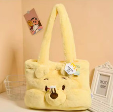 Disney Winnie the Pooh Sculpted Tote Bag Soft Fur Pooh Bear  Bee Shoulder Bag