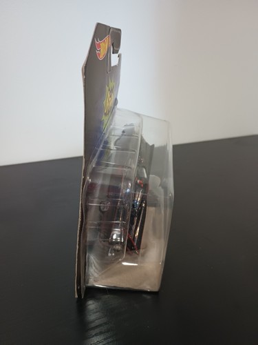 Hot Wheels Batman Classic TV Series Batmobile 1:50 Scale DC Comics 2019 - Picture 4 of 5