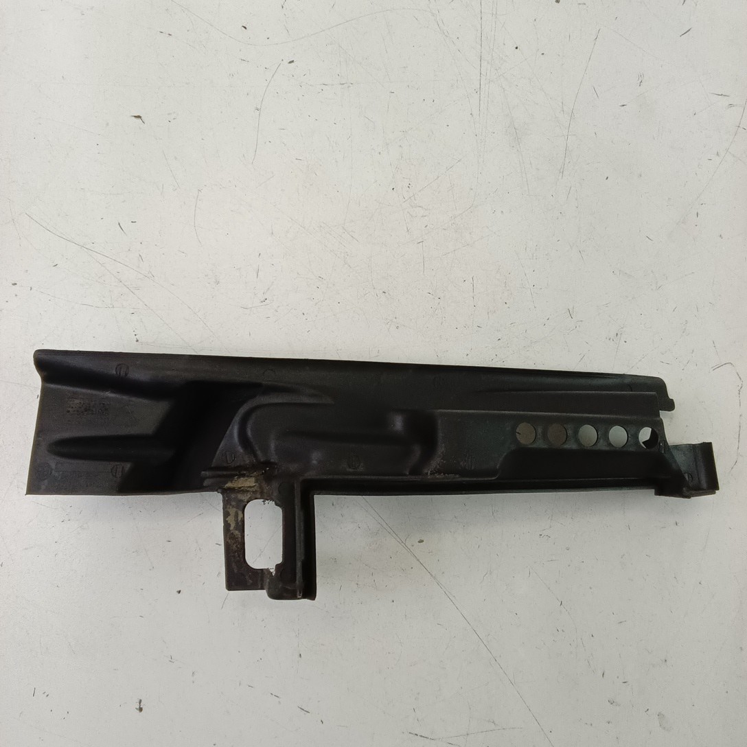 2008-2010 BMW Right Intake Manifold Cover 6939722 6950226 OEM