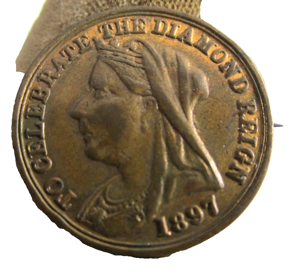 25+ Victoria (1837-1901) Royal Historical Royalty Collectibles for