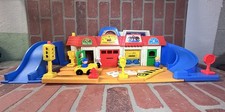Vintage Fisher Price Little People 2500 Main Street Downtown City Incomplete