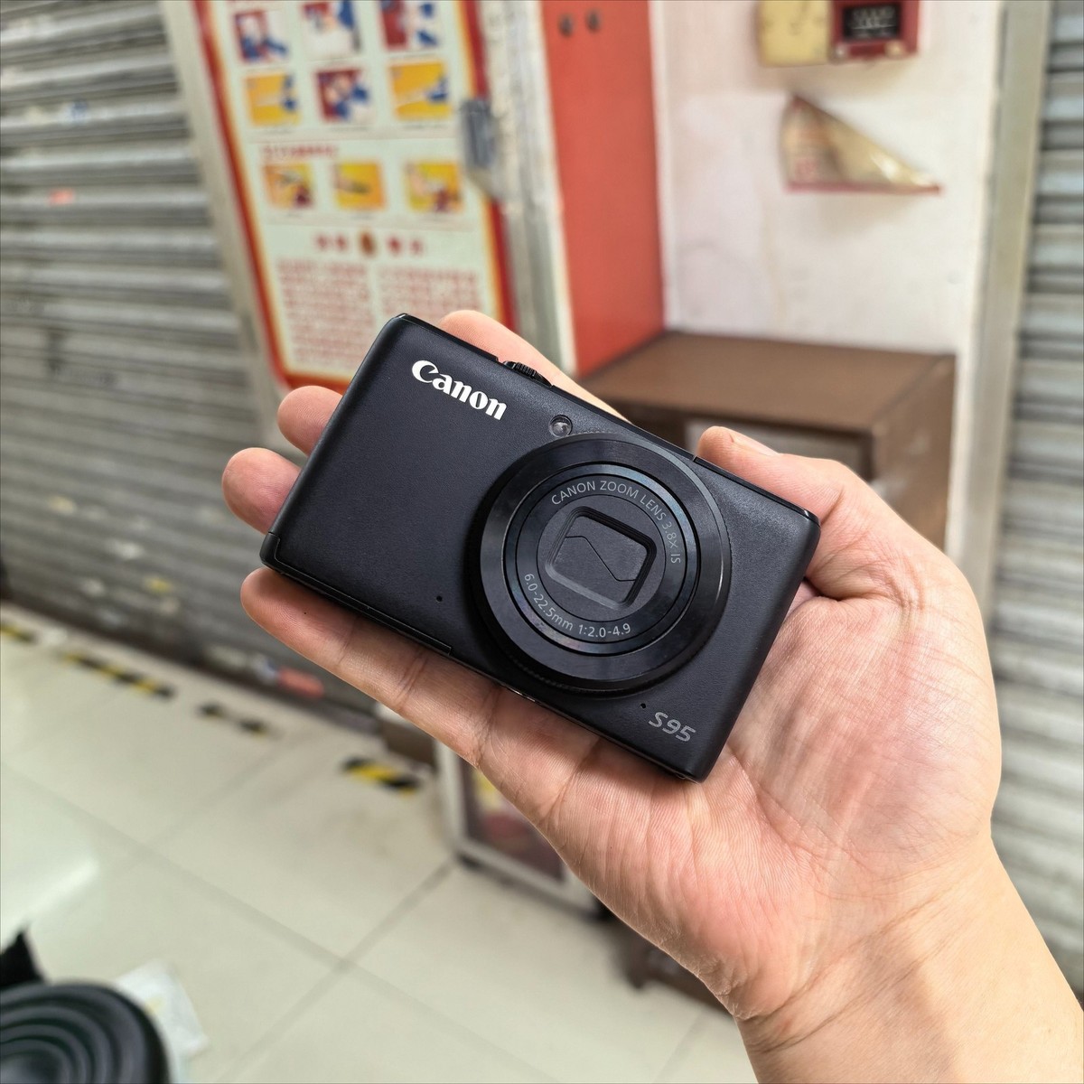 Canon Powershot S95 Digital Camera 10MP 3.8x Optical Zoom | eBay