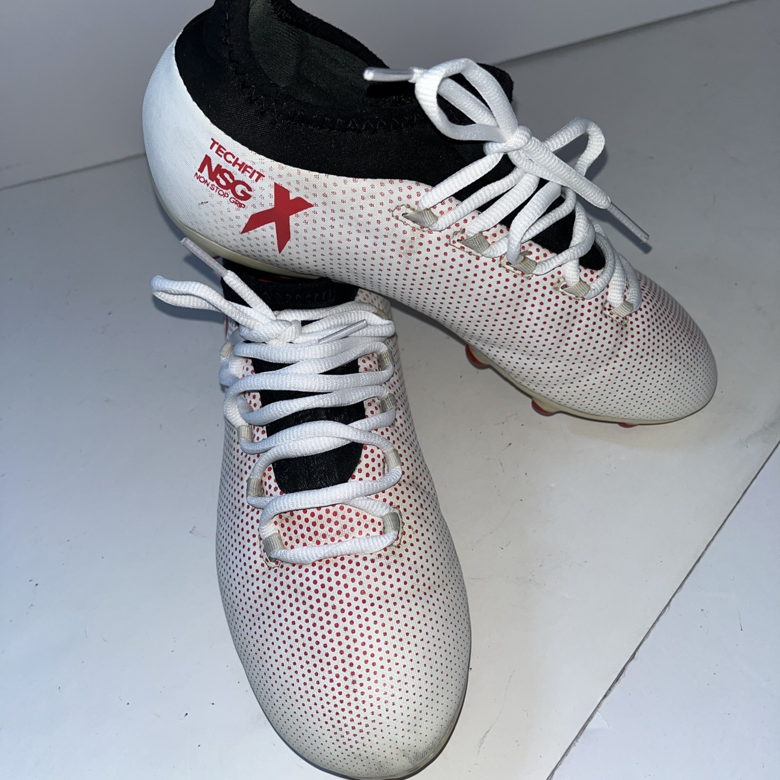 adidas X soccer cleats Size US 6. White With Red Dots Tech Fit. Non Stop Grip X thumbnail 5