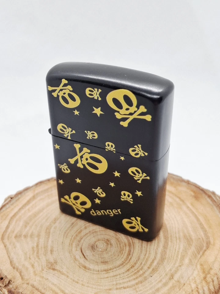 New Skull & Bones Danger Pocket Cigarette Lighter Petrol & Flint Working Order - Image 3 of 4