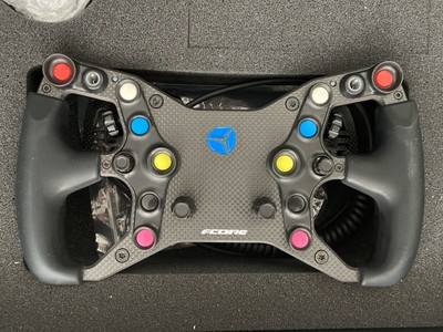 Cube Controls F-Core Simracing Lenkrad/Wheel Top Zustand
