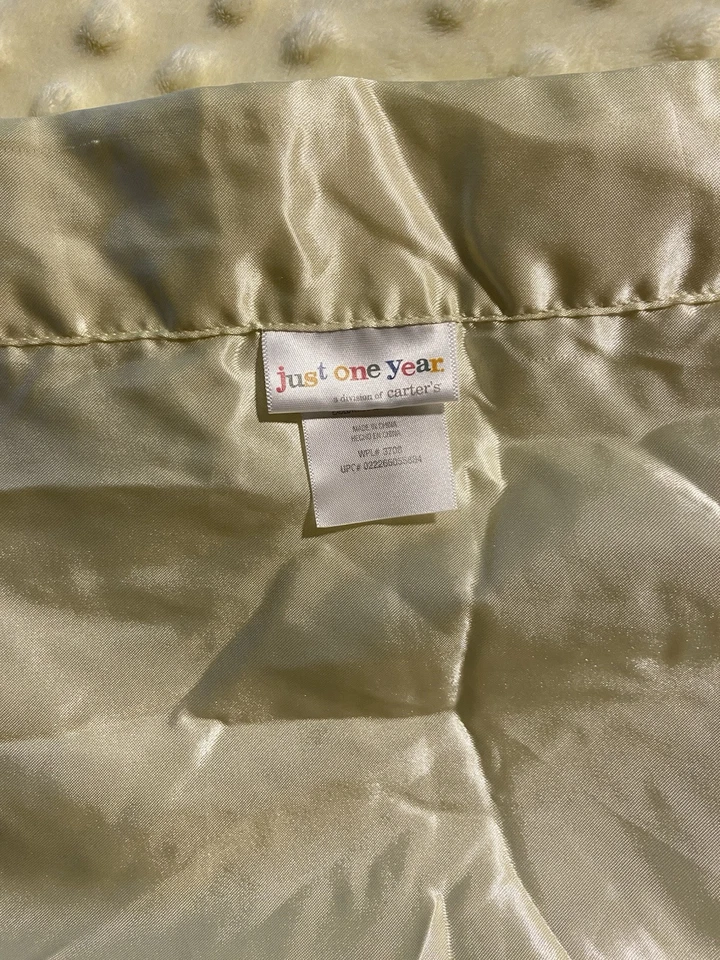  Manta bebé Carters Just One Year AMARILLA Love You From A-Z Minky Dot cocodrilo Foto 3 de 3