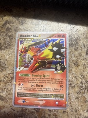 Pokémon TCG Blaziken FB Ultra Rare Card 142/147 Supreme Victors Lv X