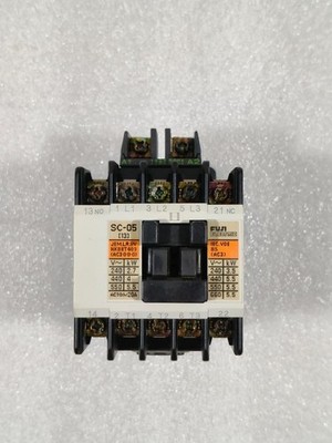 FUJI ELECTRIC SC-05 MANGNETIC CONTACTOR COIL VOLTAGE 100-100 VAC FREE FAST