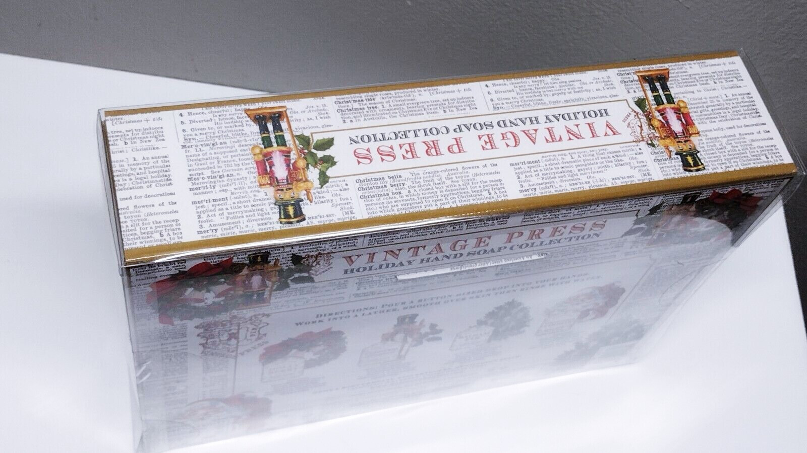 Lot of 2 / 4Pack Vintage Press Holiday Hand Soap Colection 21.5 fl oz