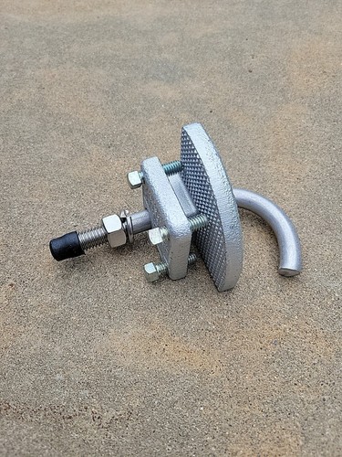 Eaton Crouse Hinds LCC6 Cable tray Conduit Clamp 2 inch - Picture 3 of 5