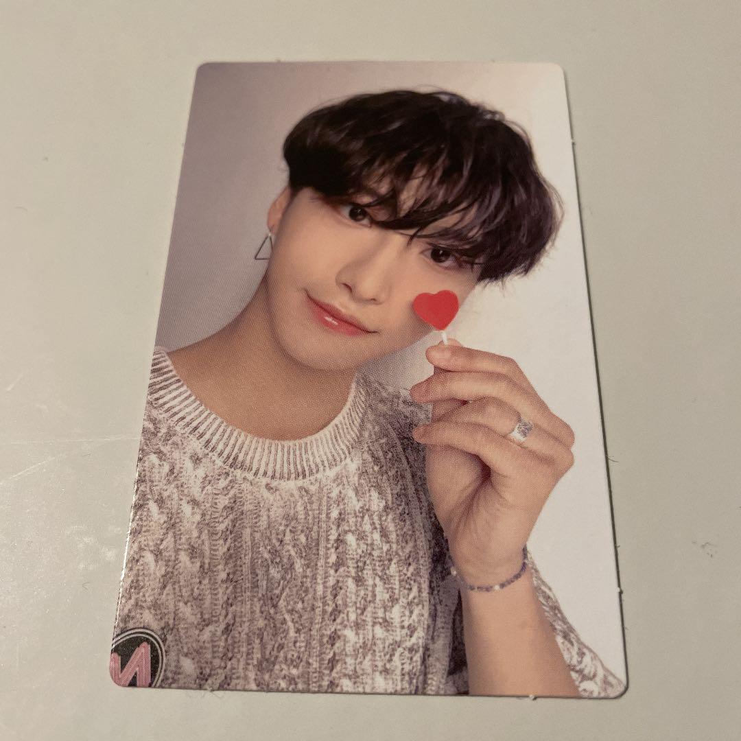 ATEEZ ホンジュン トレカ Photo Card summer MD Near mint ATEEZ SUMMER MD photo card Seong Hwa binder K-POP