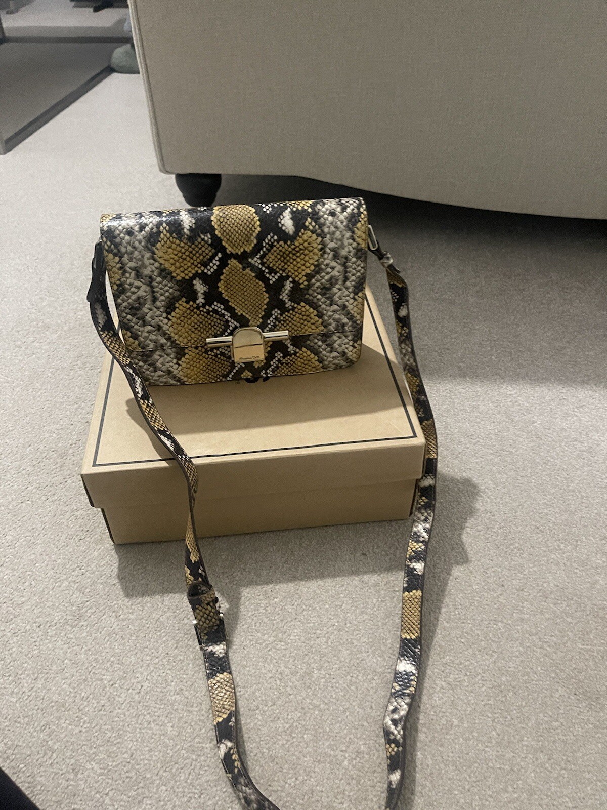 MASSIMO DUTTI designer snake pattern LEATHER wome… - image 6