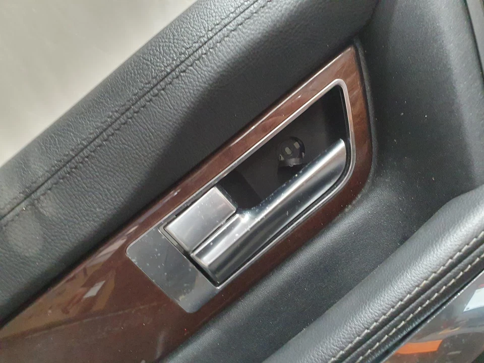 LANDROVER RANGEROVER SPORT DOOR TRIM LH REAR, L320, 08/05-12/13 - image 2 of 4