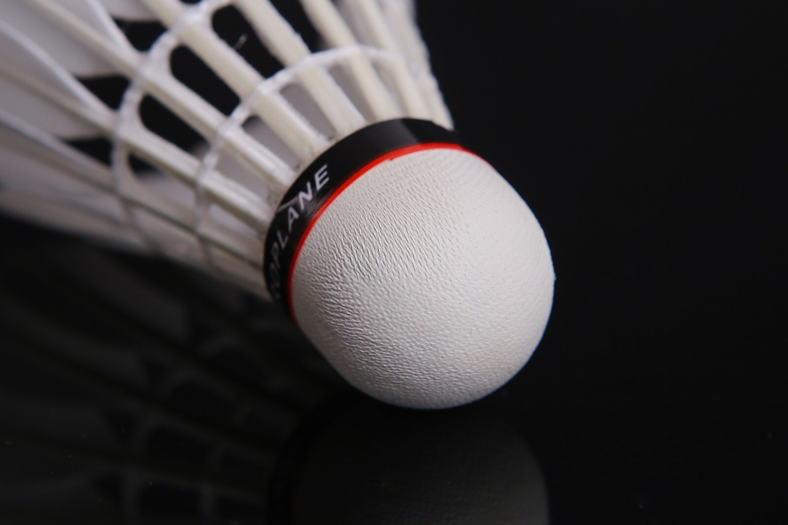 Aeroplane badminton shuttlecocks BLACK label EG1130 BWF Approved