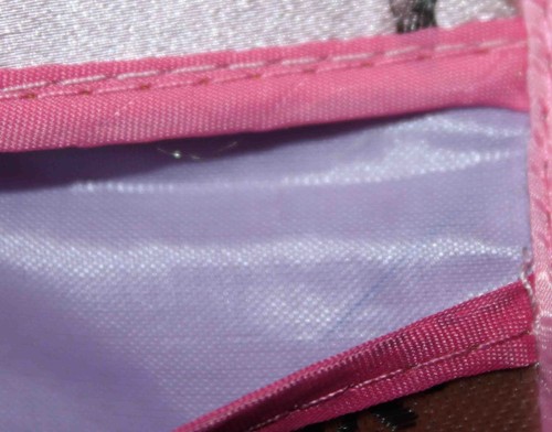 Cubierta o soporte para chequera Kelly Nishimoto - rosa - Imagen 8 de 8