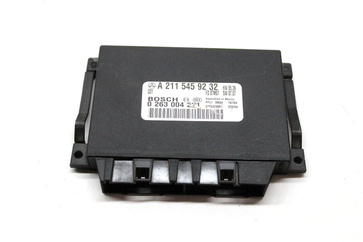 2008 MERCEDES E320 PARKING DISTANCE CONTROL MODULE 211 545 92 32