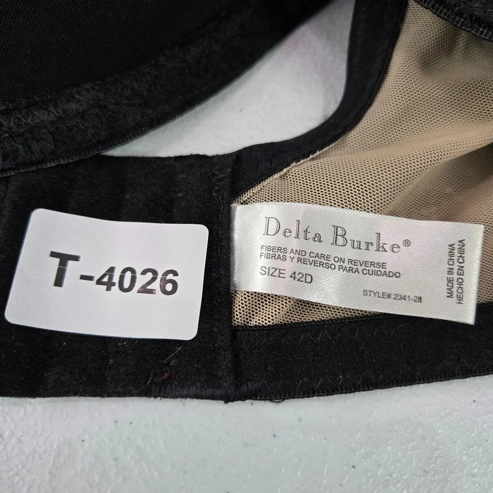 Sujetador Delta Burke 42D negro camiseta encaje con aros correas ajustables Foto 2 de 4