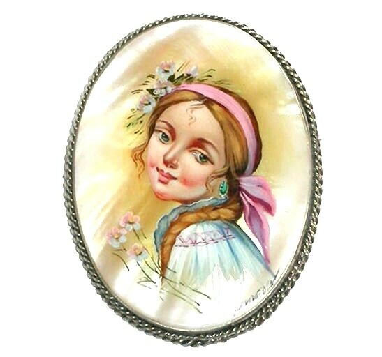 Bijou nacre peint broche Beauté russe collection artisanale femme