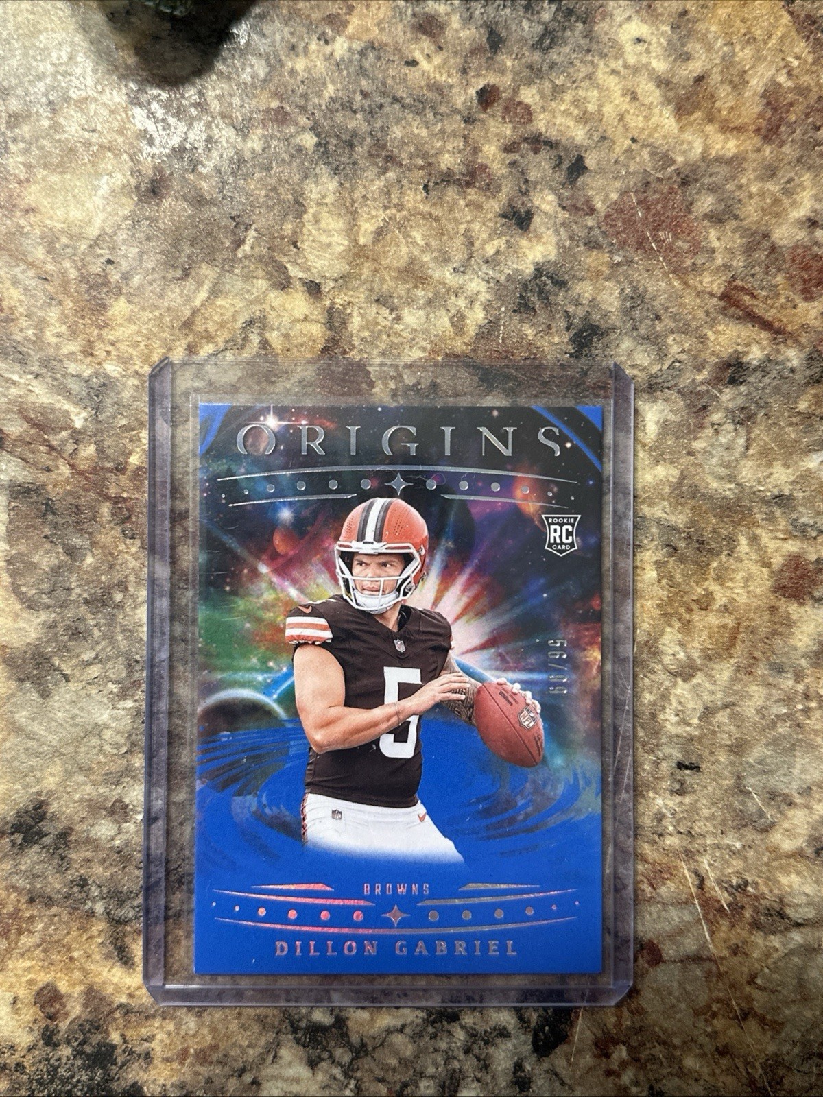 2025 Panini Origins - Rookies Dillon Gabriel, Dillon Gabriel #115 Blue /99 (RC)