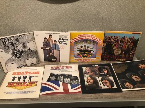 The Beatles 8 Vinyl VTG Lot Rubber Soul, Revolver, Peppers, Yesterday and Today