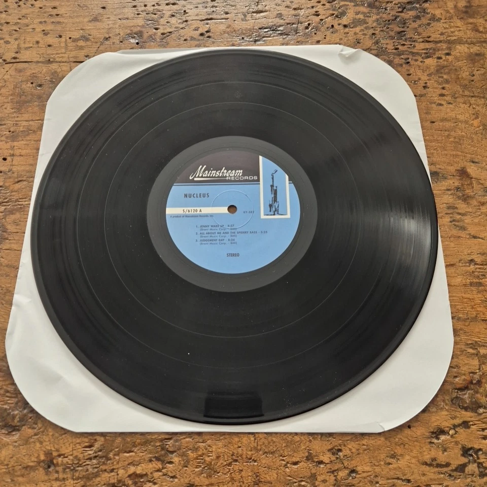 LP Nucleus S/6120 Mainstream Records Musica Vinile Psychedelic Rock  - Immagine 3 di 4
