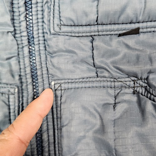 Vintage RefrigiWear Vest Men's Size Medium Blue Puffer Quilted Insulated - Picture 5 of 10