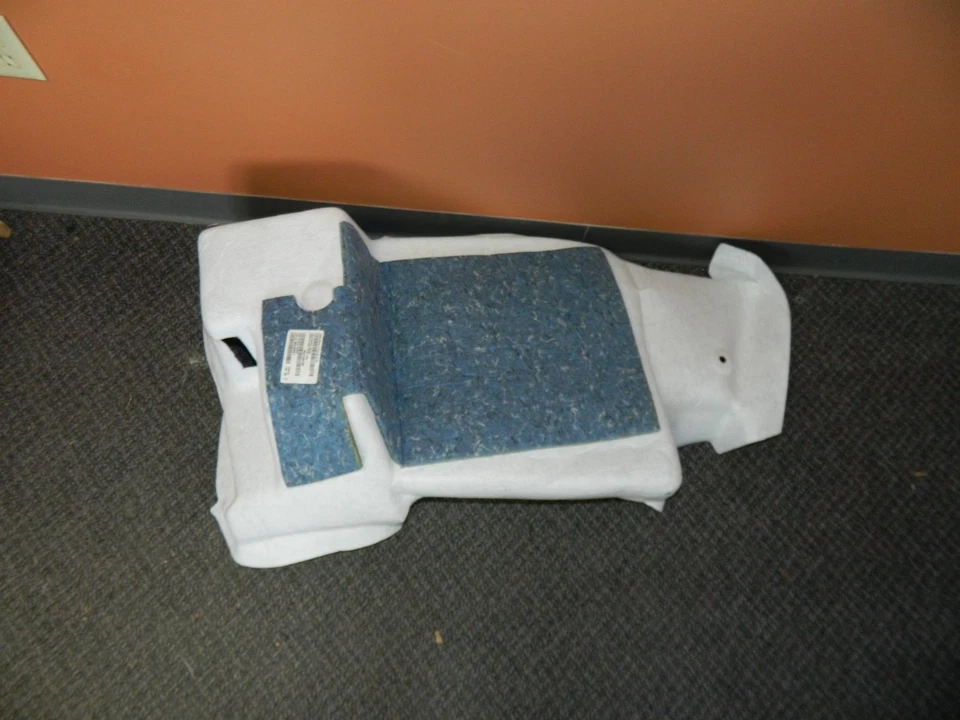 Novo OEM Ford Fusion 2006-2009 Traseiro Esquerdo LH Interior Painel de Acabamento de Tapete de Tronco - Imagem 2 de 4