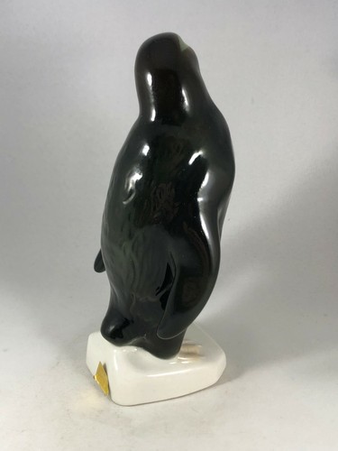 Royal Dux Colorful Porcelain Penguin Figurine 6" Tall with Original Sticker - Picture 7 of 10