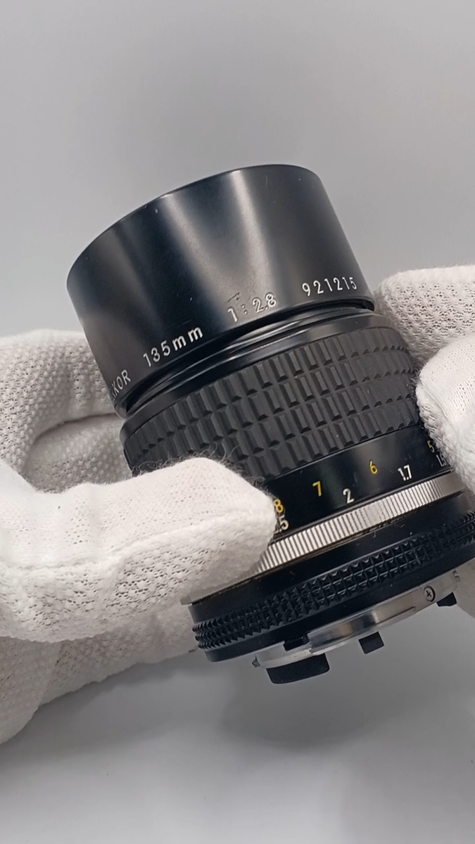 🎦VIDEO👀✨Almost MINT✨ Nikon Ai-s Nikkor 135mm f/2.8 MF Lens
