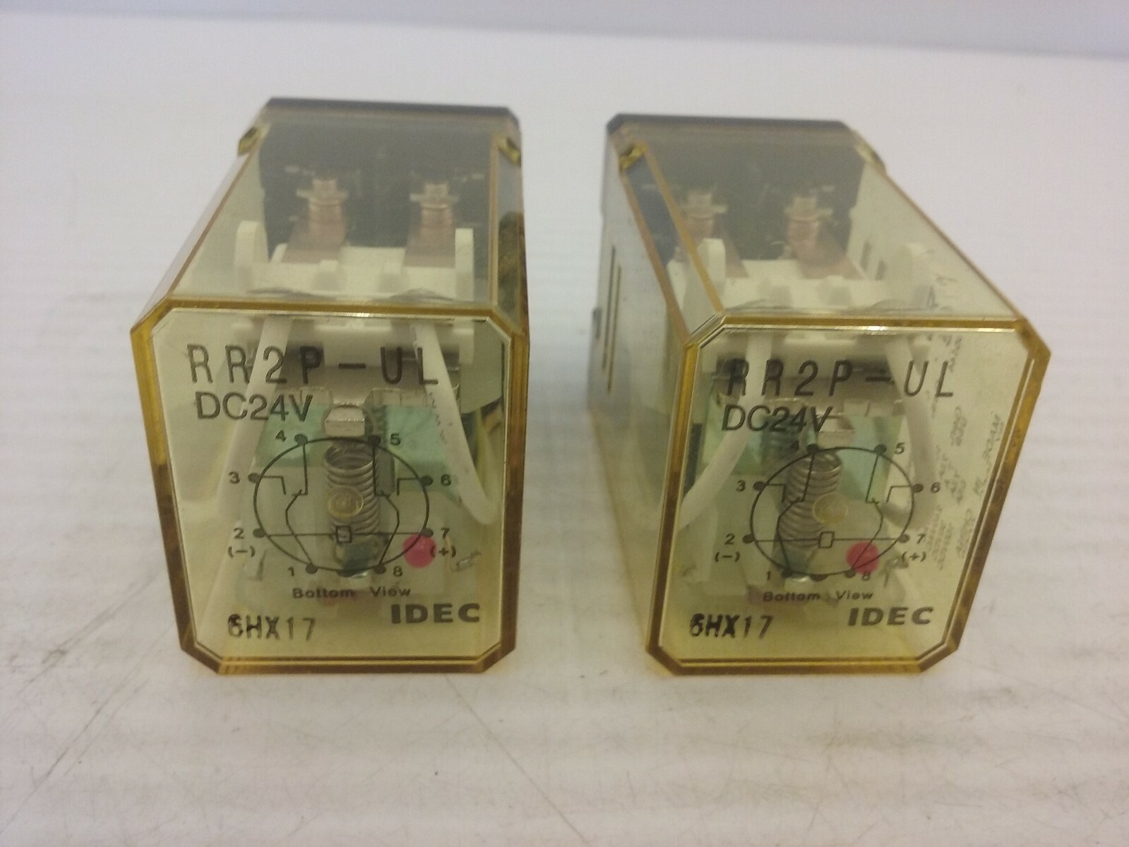 IDEC RR2P-UL DC24V POWER RELAY 10AMP 8 PIN INDICATOR LIGHT 24VDC COIL (LOT OF 2)