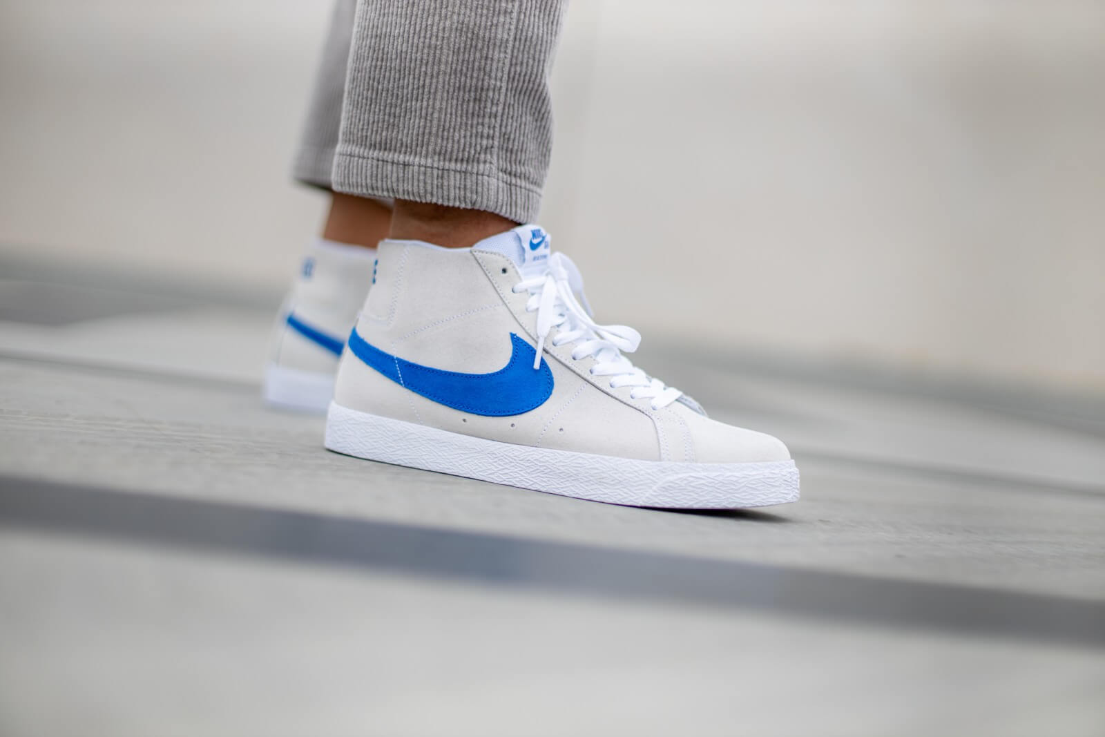 Size 9.5 - Nike Blazer Mid SB Laser 