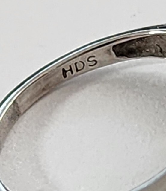 10k White Gold .08 Diamond Heart Ring Size 5 w/ HELZBERG COA